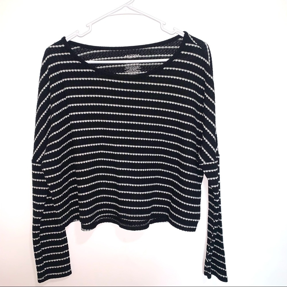 🌷5/$20 Arizona Black/White Striped Crop Top